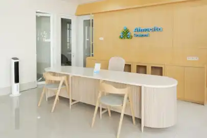 Almacita School