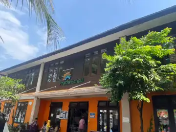 Pratiwi School